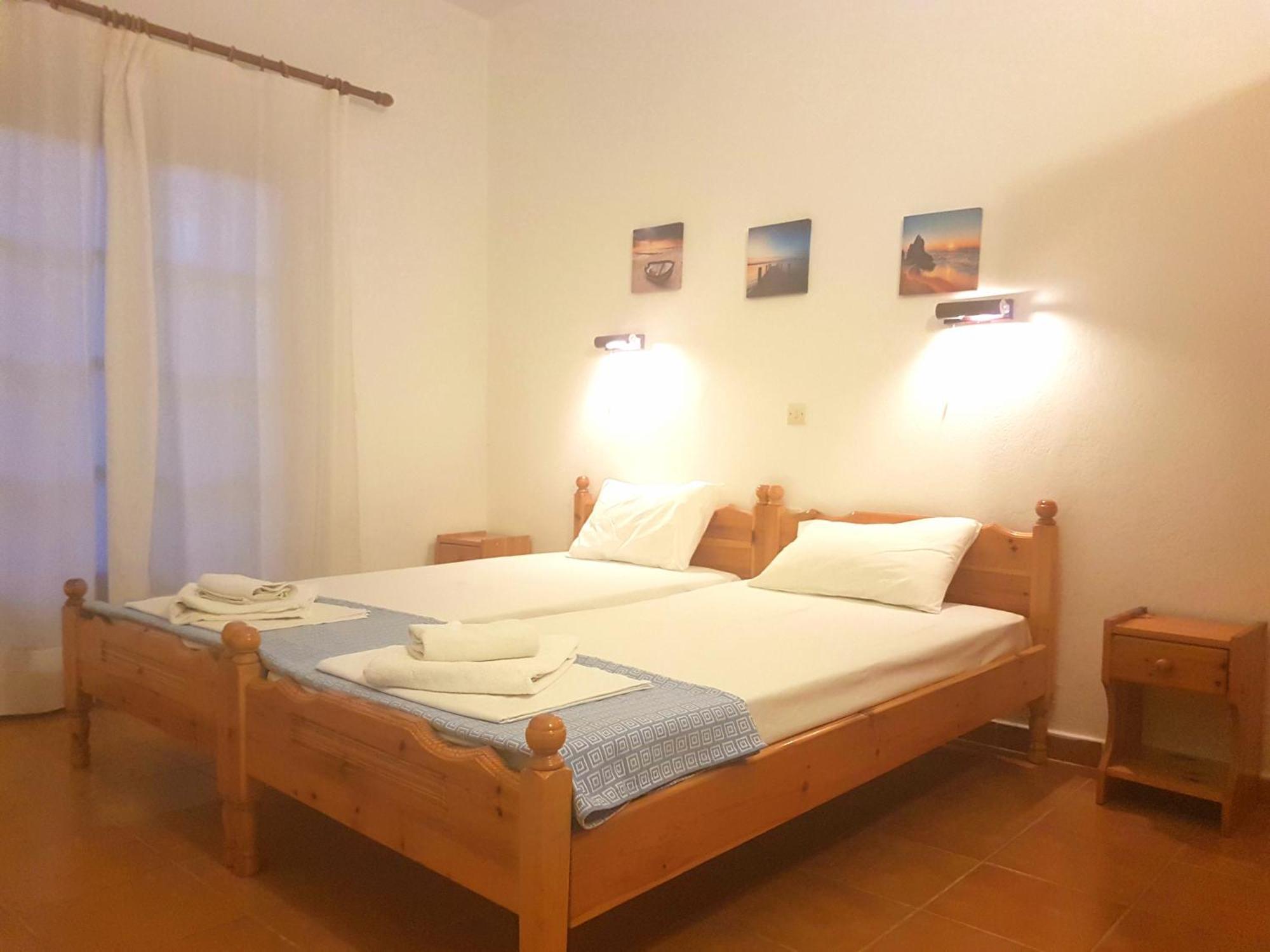 Alexandros Studios Mesongí Екстериор снимка
